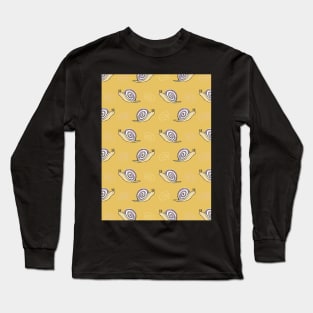 Illustrated Snail and Swirls Pattern Long Sleeve T-Shirt